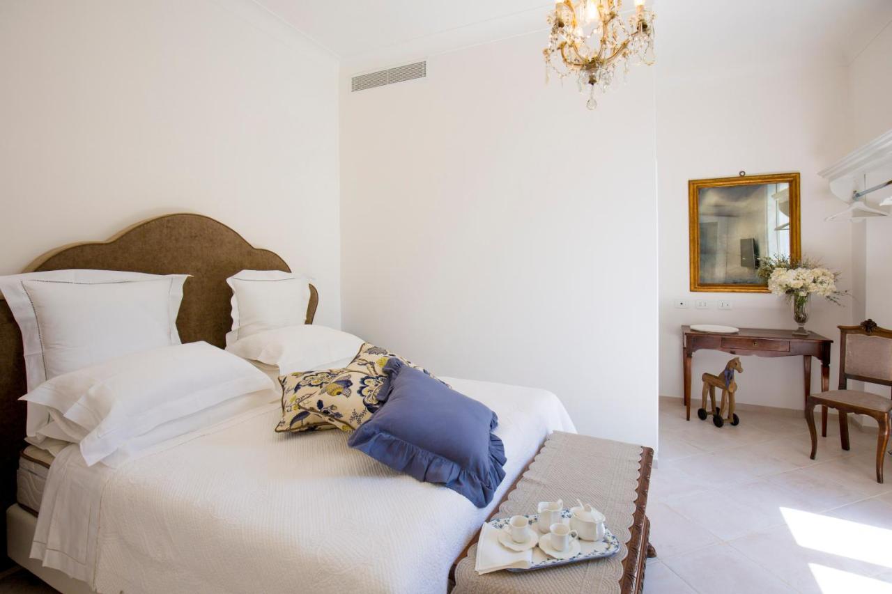 Palazzo Cacace Relais Hotel Мета Екстериор снимка