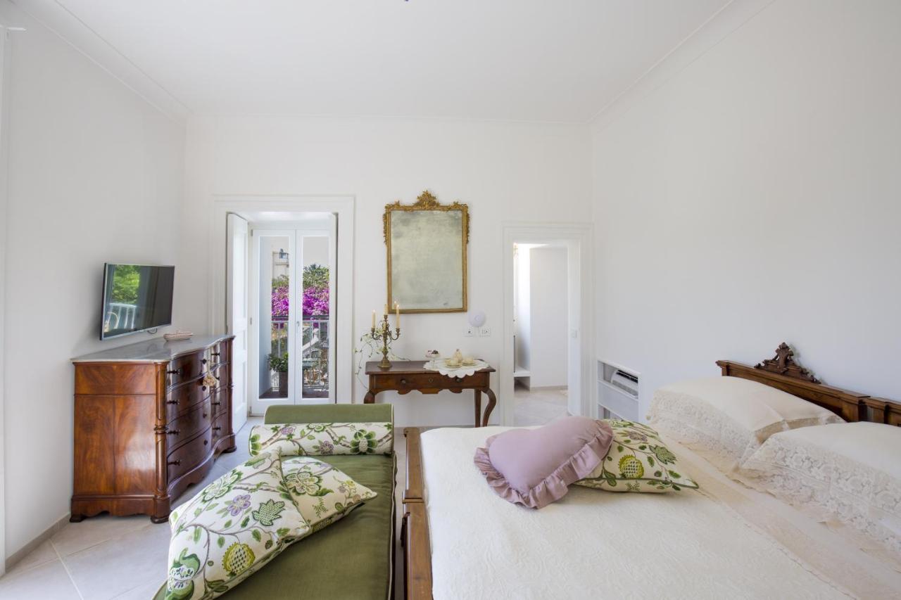 Palazzo Cacace Relais Hotel Мета Екстериор снимка